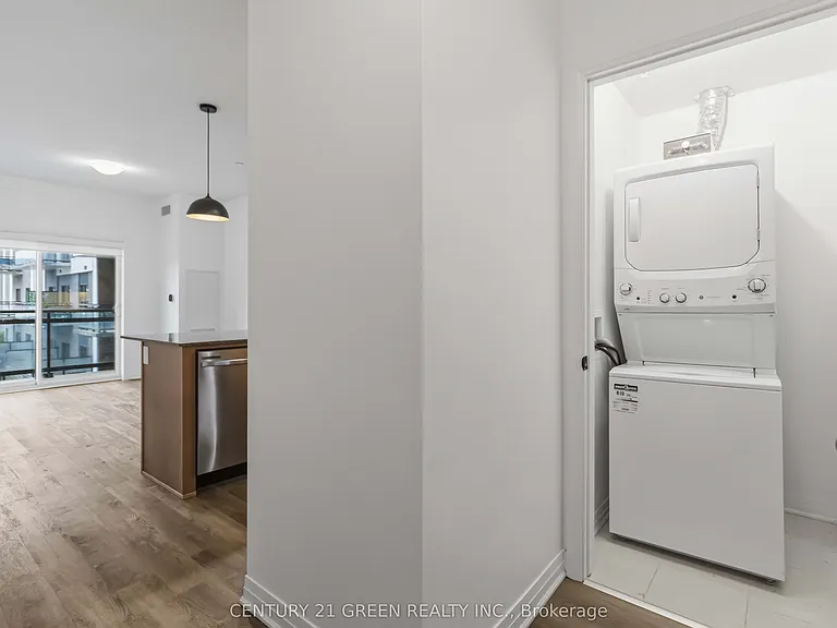 102 Grovewood Cmn #242 — Photo 9