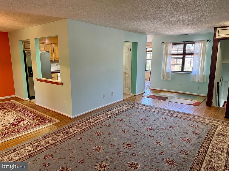 30 Hopkinson Ct #164 — Photo 11