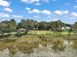 8818 Lakeshore Dr #8, Yalaha, FL 34797