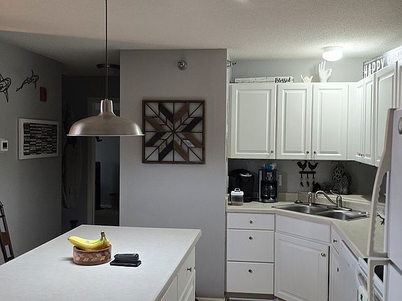 3rd image of 865 37th Ave NW Unit C