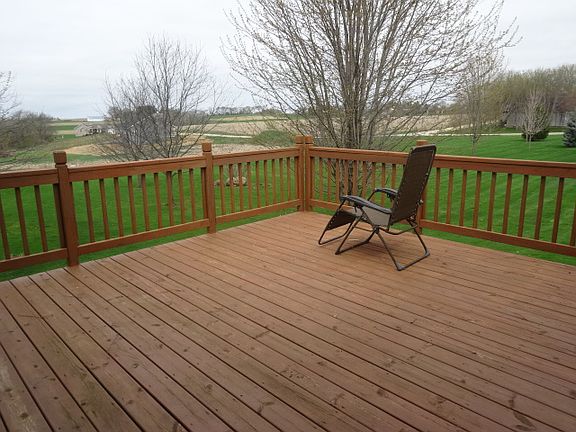 5th image of S5377 Eagle Dr