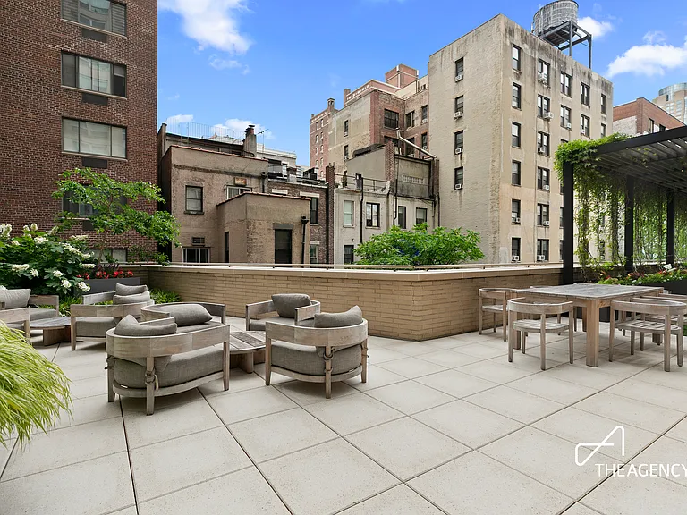 212 W 72nd St #5G — Photo 8