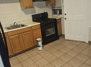 (Undisclosed Address), Hyde Park, MA 02136