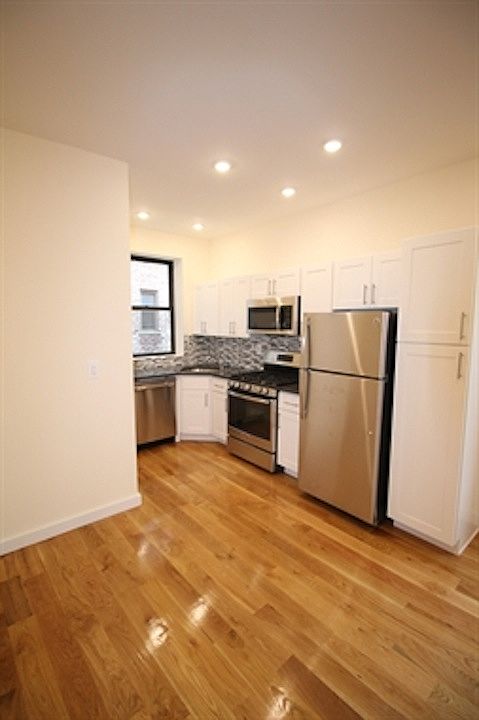 1st image of 558 11th St #3BU