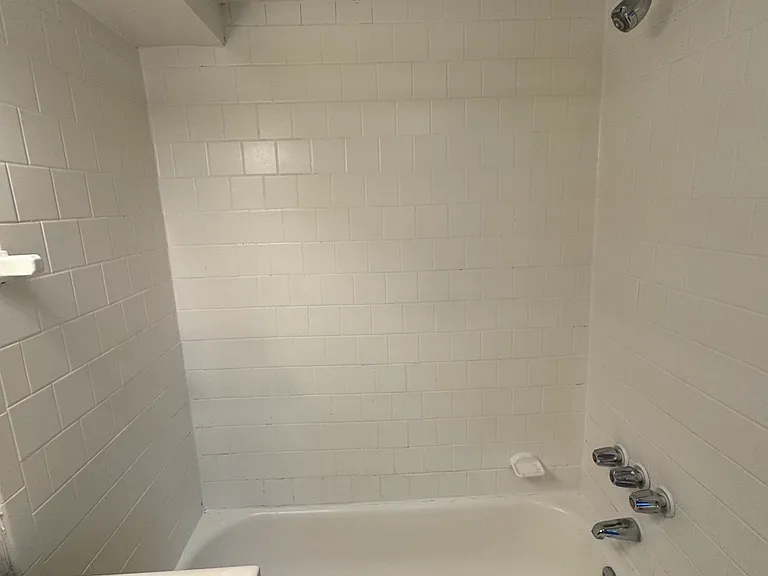 1230 Saint Paul St #B2 — Photo 9