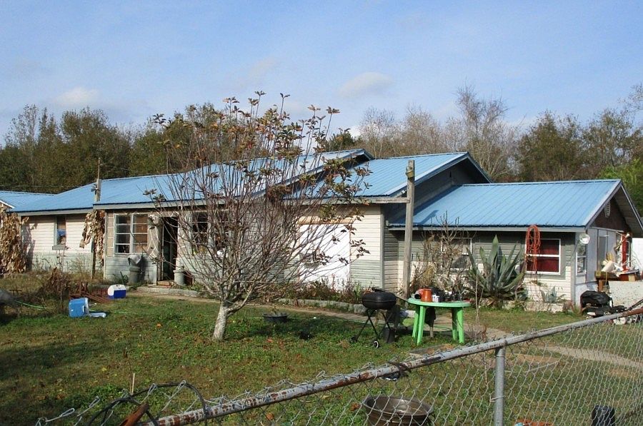 1st image of 204 W Kingsfield Rd