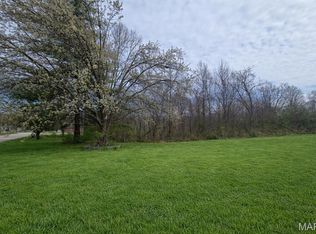 2114 Bainbridge Rd, Jackson, MO 63755