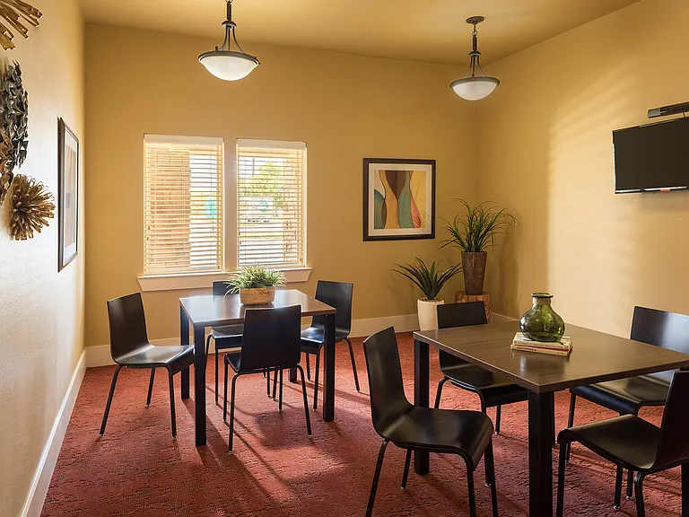 Esperanza At Palo Alto — Photo 21