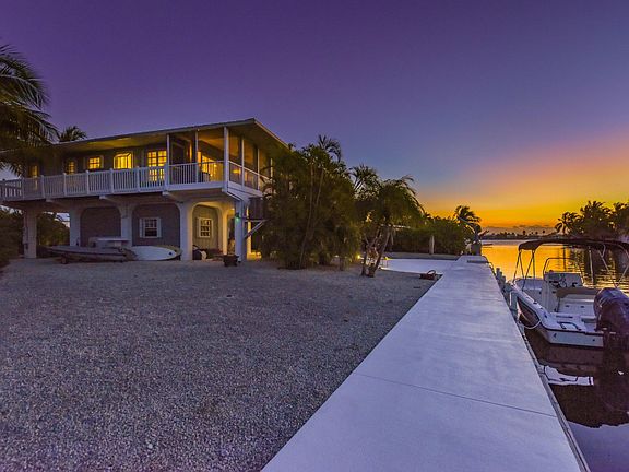 4th image of 17055 Kingfish Ln W