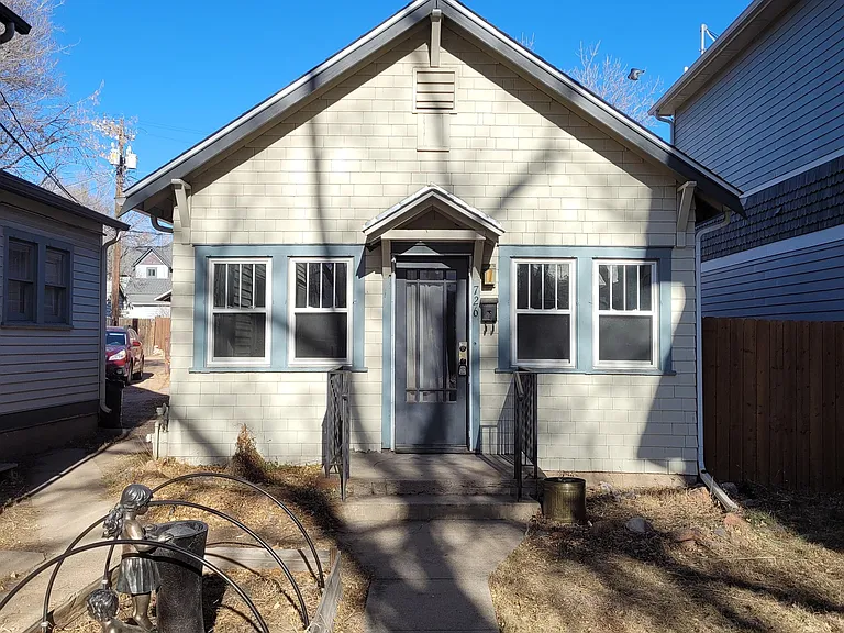 726 W Colorado Ave — Photo 1