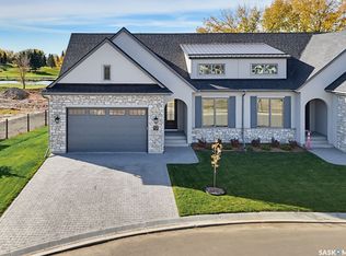 350 Cartwright St #12, Saskatoon, SK S7T1B1