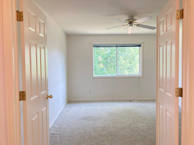 4115 S Greystone Ln — Photo 9