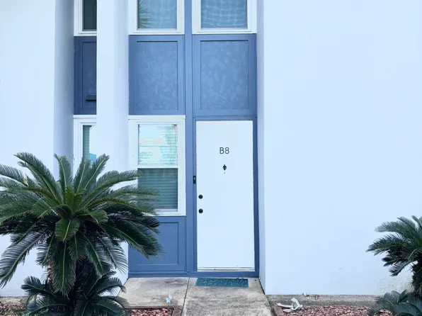 201 Pensacola Beach Rd, Gulf Breeze, FL