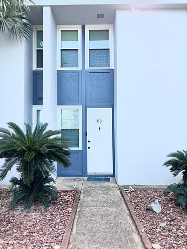 201 Pensacola Beach Rd Photo 1