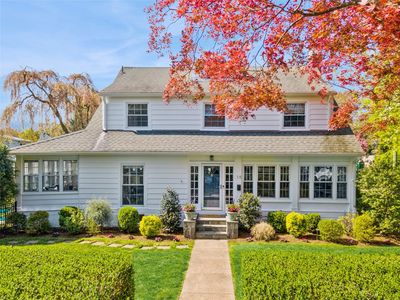 15 Witherbee Avenue, Pelham, NY, 10803