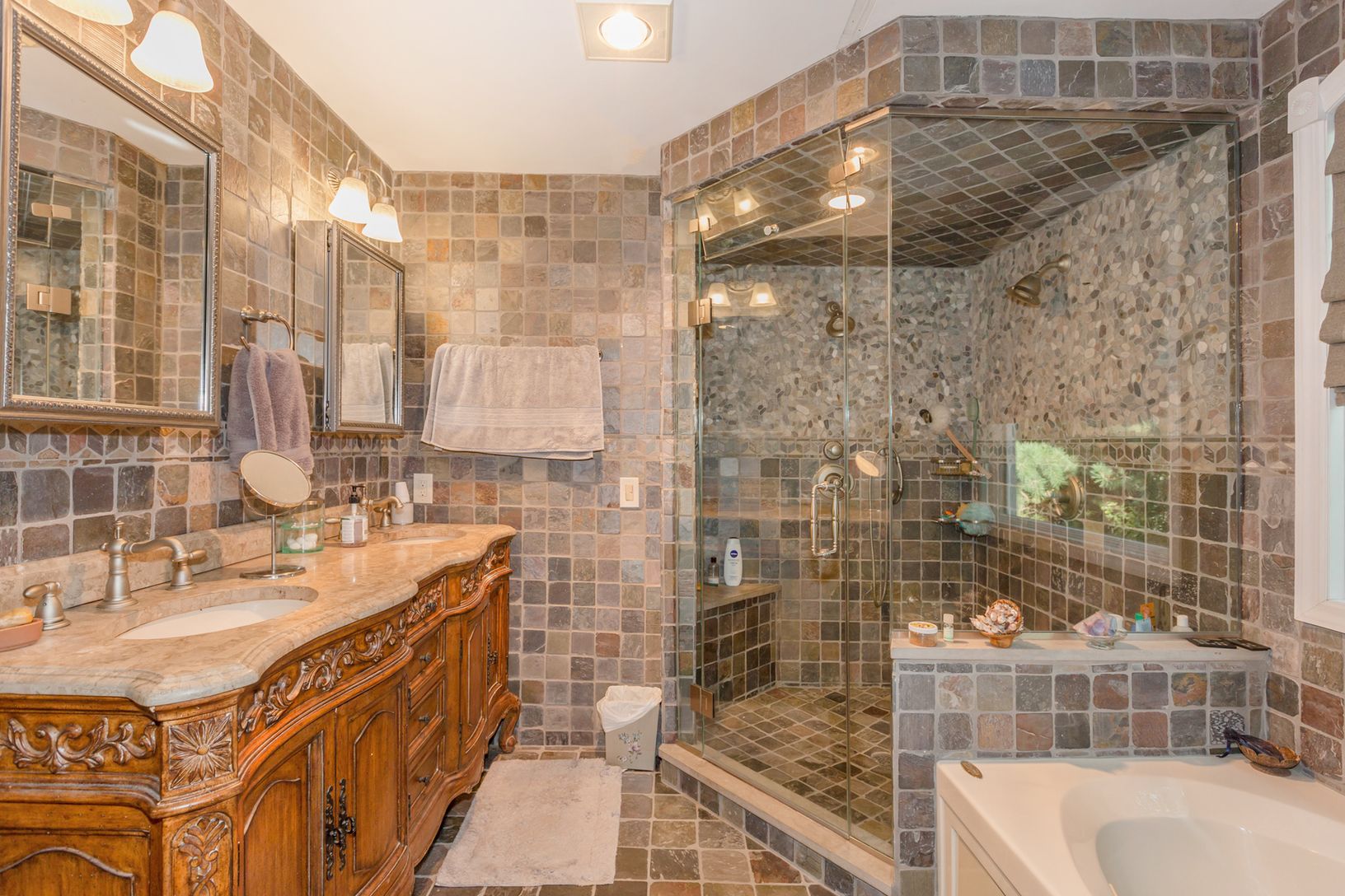  UPDATED MASTER BATHROOM