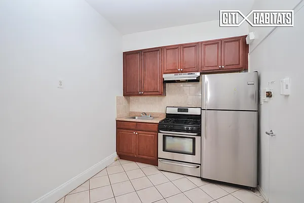 Rented by Citi Habitats | media 18