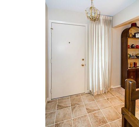 2nd image of 571 Wilkes Ln #211