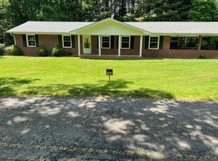 671 New Haven Rd, Sparta, NC 28675