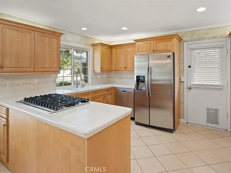 19100 Castlebay Ln — Photo 17