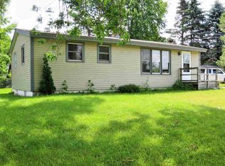 35 Barney Rd, Bennington, VT 05201