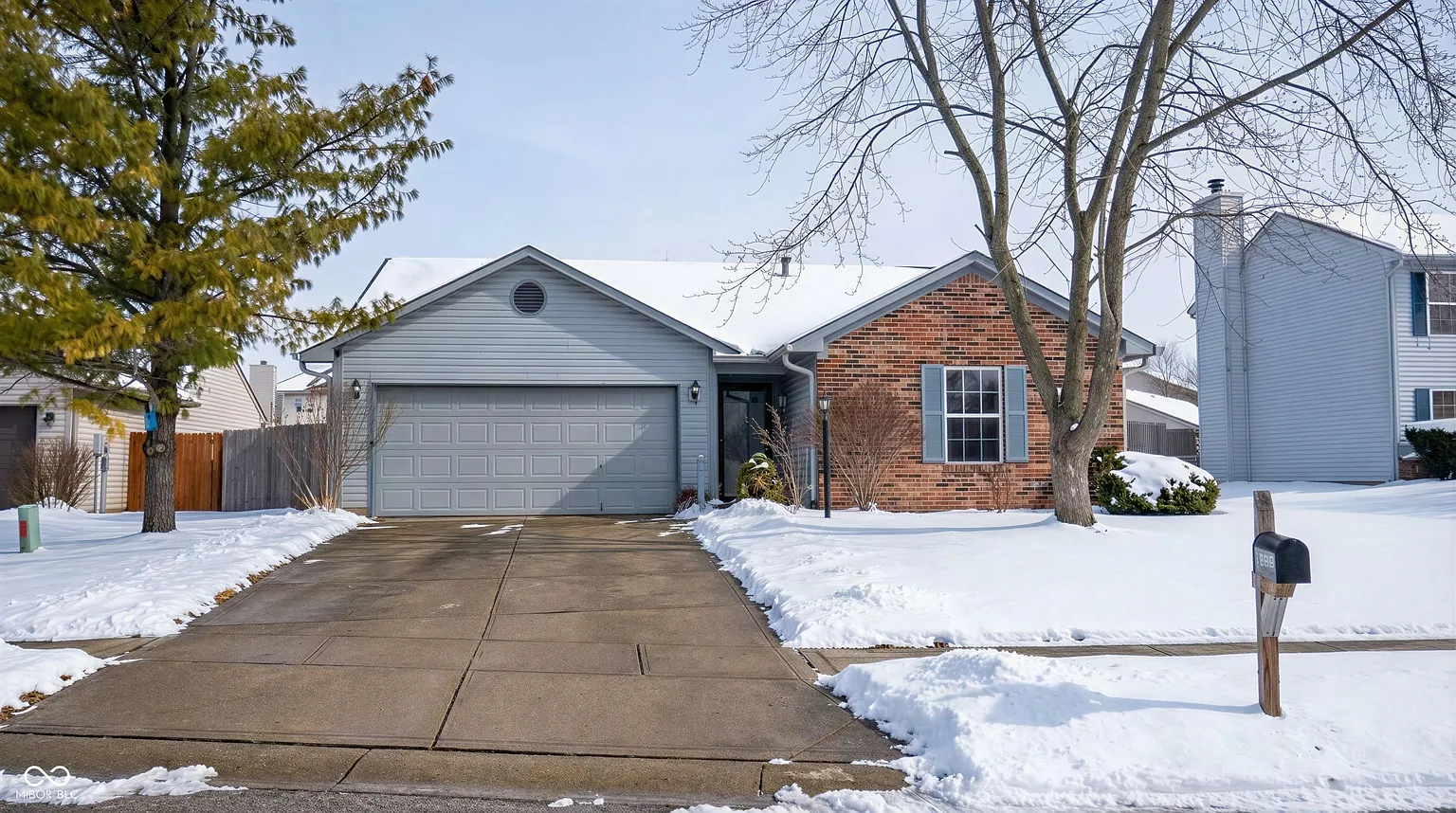 11320 Shady Hollow Ln photo 1