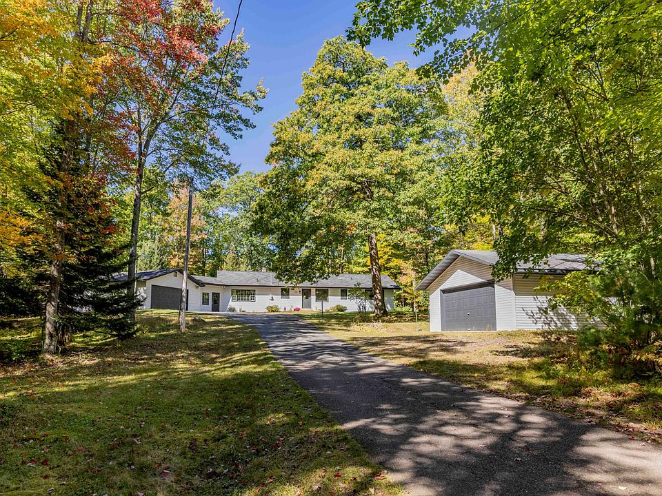 1st image of 3721 FOREST LN