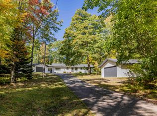 3721 FOREST LN, Conover, WI 54519
