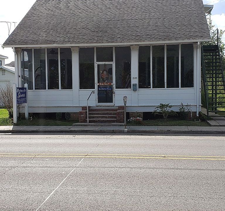 1st image of 316 Lafayette St