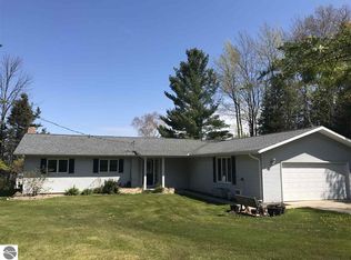 10647 Shore Dr, Williamsburg, MI 49690