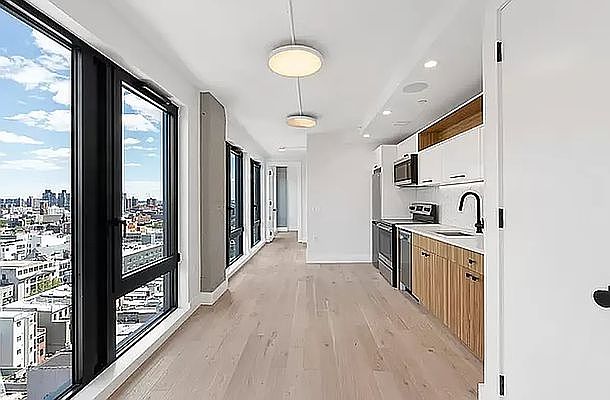 1st image of 60 W 125th St #1407