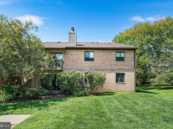40 Le Forge Ct, Wayne, PA 19087