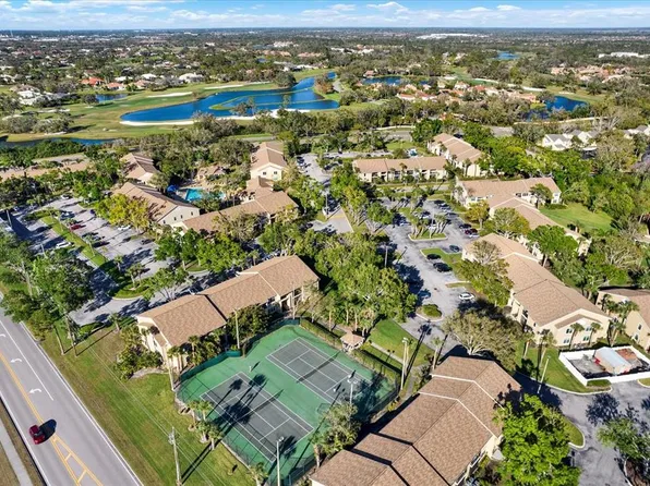 4002 Crockers Lake Blvd APT 128, Sarasota, FL 34238