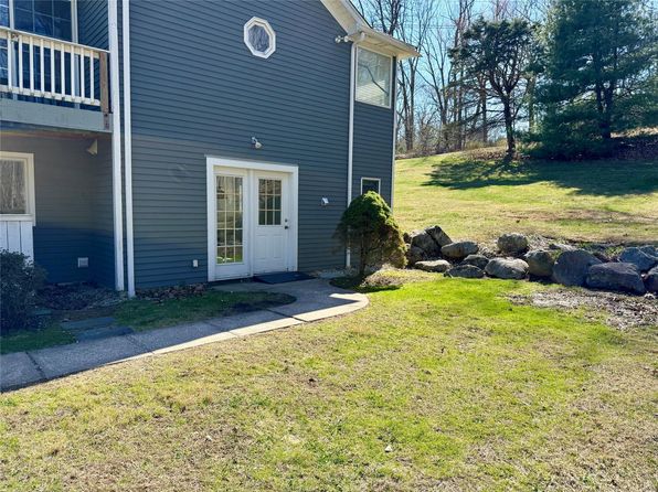 25 Valley Rd