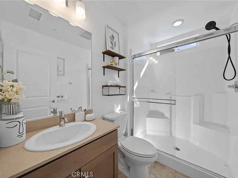 312 N Fenimore Ave — Photo 16