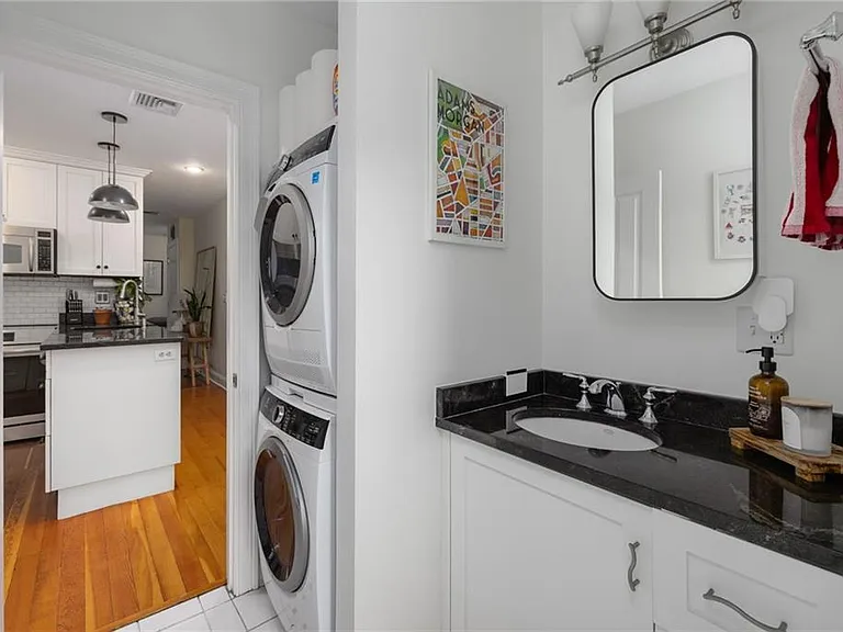 510 Wickenden St #3 — Photo 25