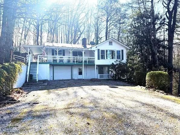 37 Wayah Dr, Franklin, NC 28734