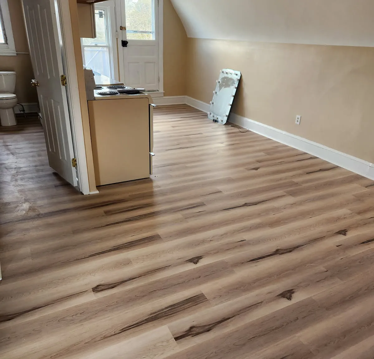 1 bed, 700 sqft, $1,225 — Photo 4