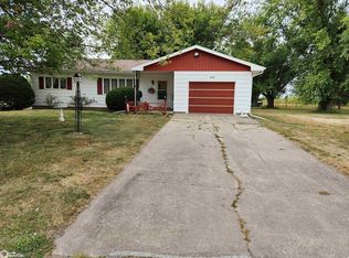 210 Station St, Chelsea, IA 52215