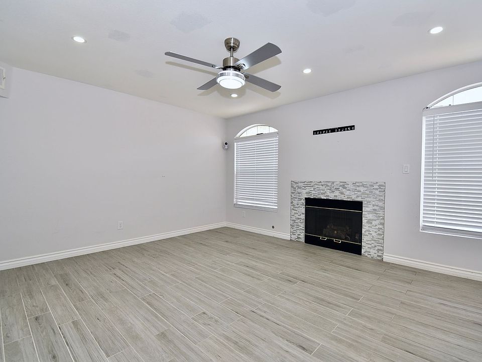 1st image of 8425 Majestic View Ave