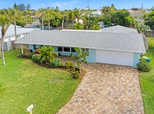 205 Rose Dr, Cocoa Beach, FL 32931