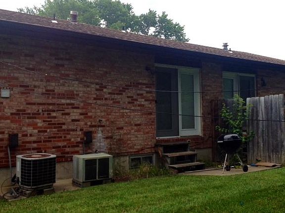 Back~French door to back yard