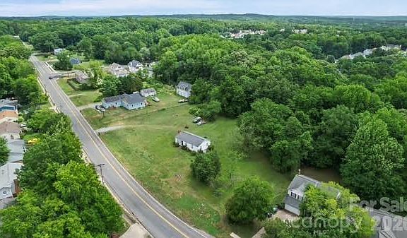 3rd image of 8100 Plott Rd
