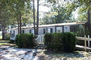 1st image of 371 NE Oakwood Cir