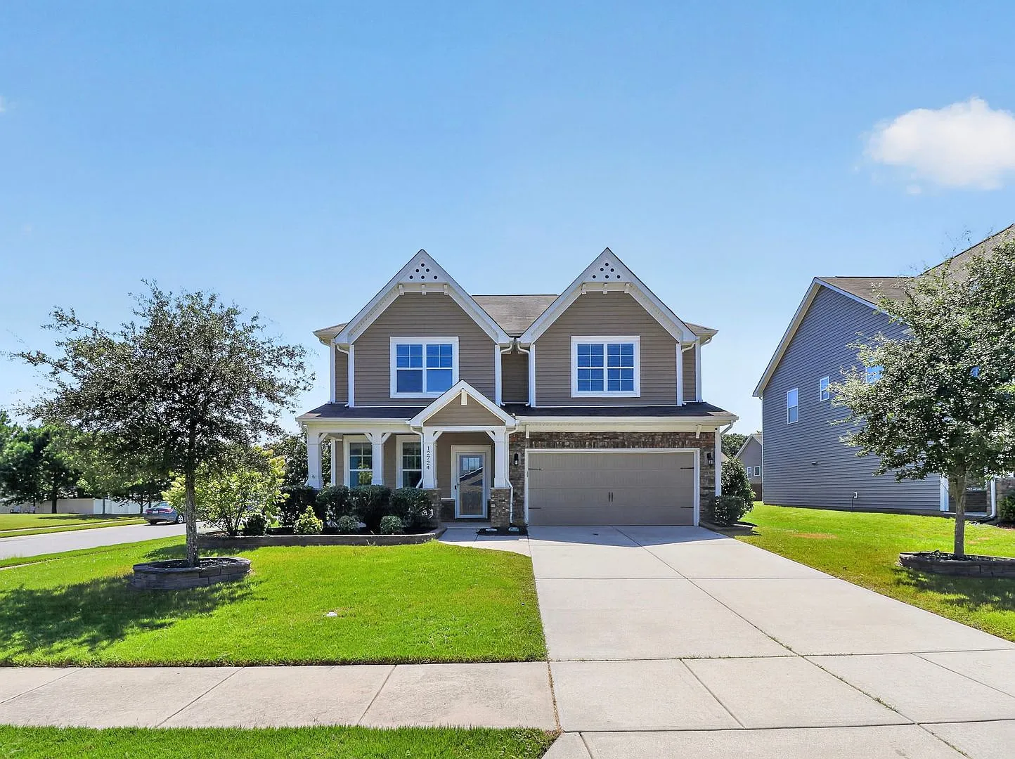 Beautiful 4BR/3.5BA Home in Charlotte — Photo 4