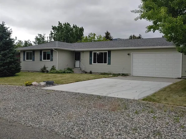 2223 Steadman St, Cody, WY 82414