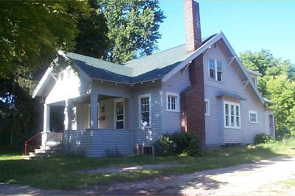 1st image of 418 Ives Ave #A