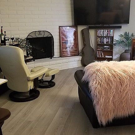 Den/Family Room off Kitchen