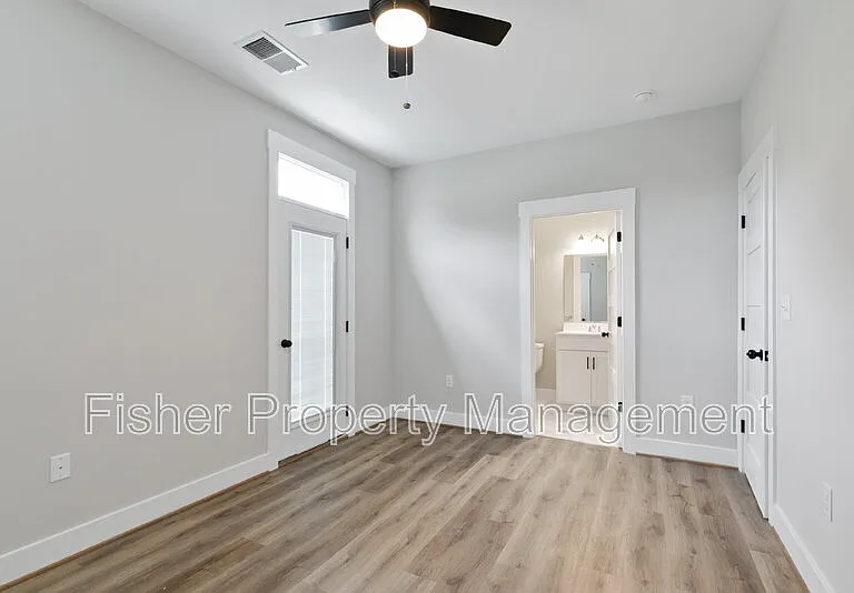 2200 Carrington St #301 — Photo 11