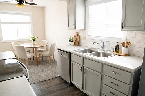 Center 45 Apartments Photo 1